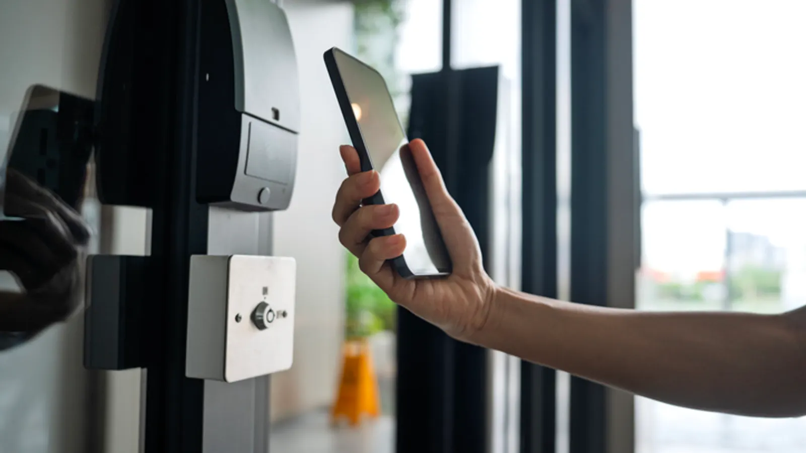 Why a single mobile access standard would change building security for the better