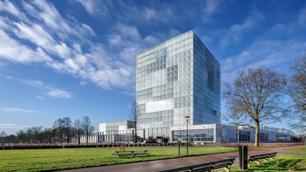 RIVM hands over new headquarters at Utrecht Science Park — hybrid working baked in