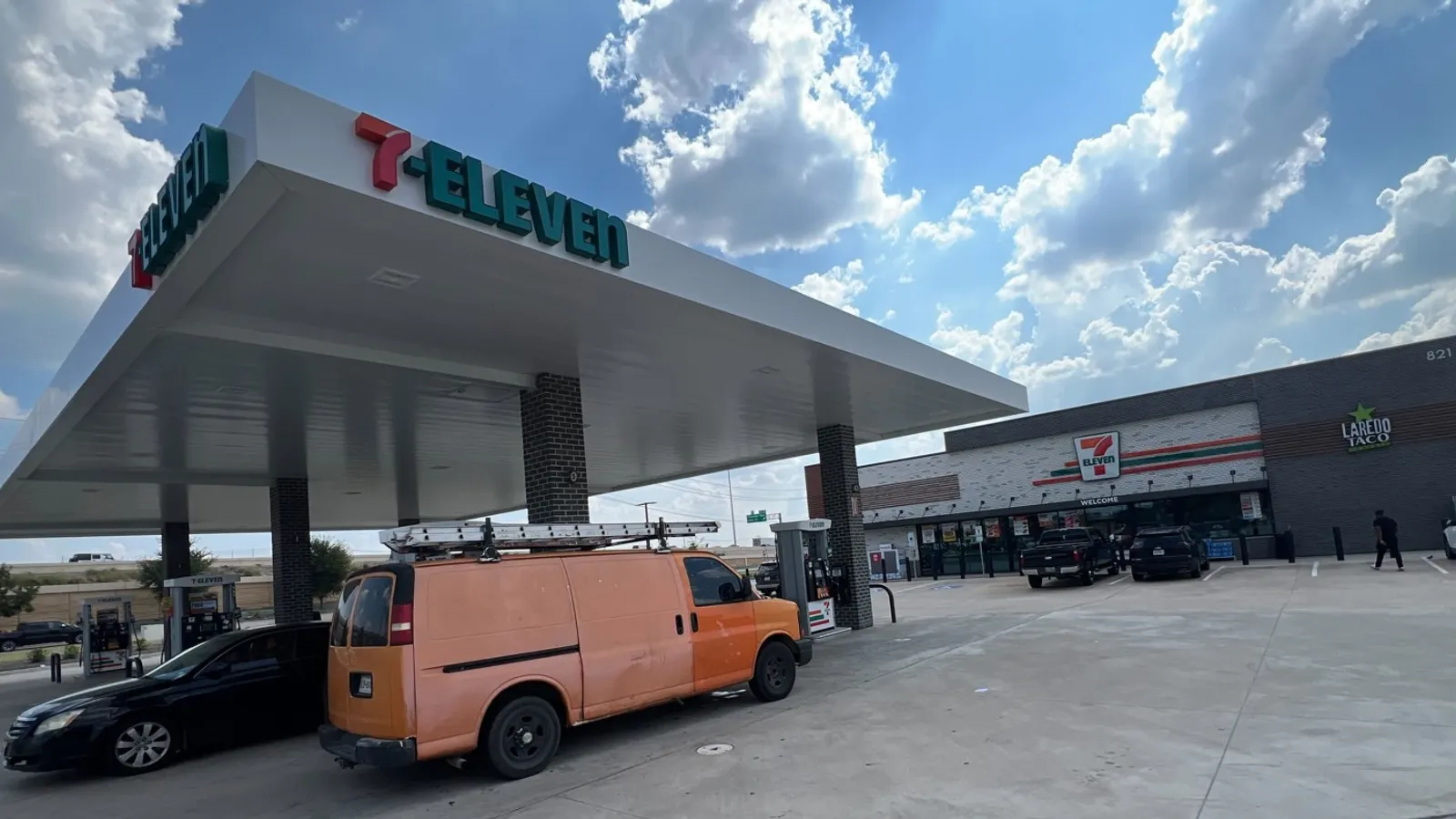 7-Eleven to remodel 7,000 stores by 2030 — convenience retail FM gets a wave of work