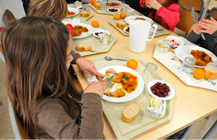 Basque school catering operators commit to 20% salary increases